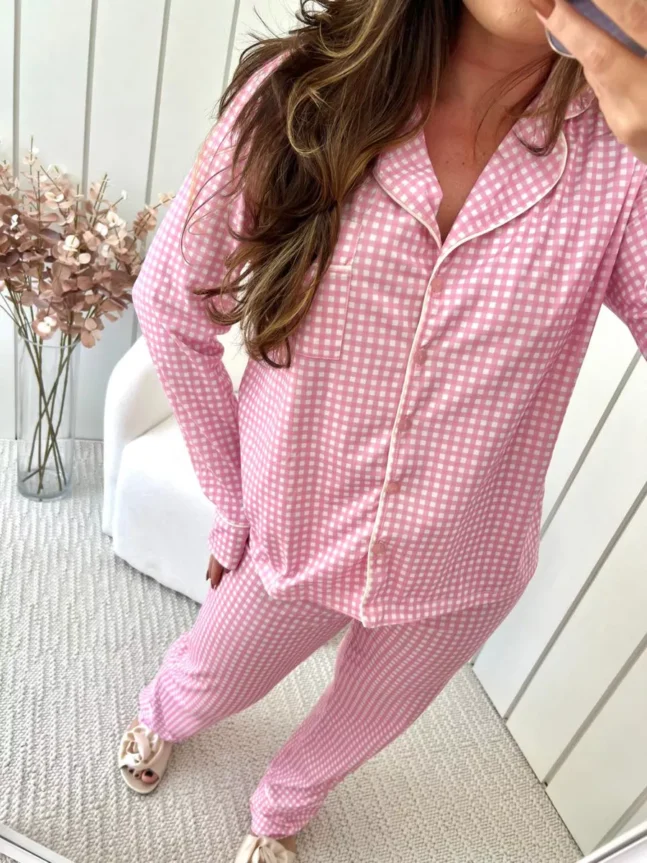 Pijama Feminino Americano Longo Xadrez Branco e Rosa