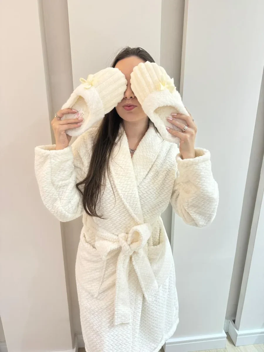 Pantufa Fleece Vanilla - Imagem 2